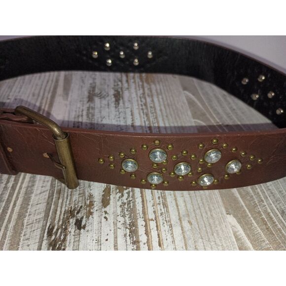 Brown Belt with Brass Buckle and Embellishments, Women's Size SM - Picture 2 of 4